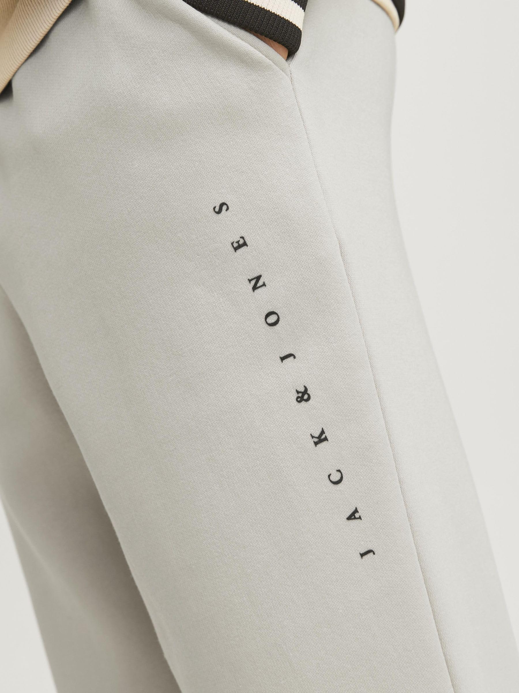 EBXN  Pantalones de chándal